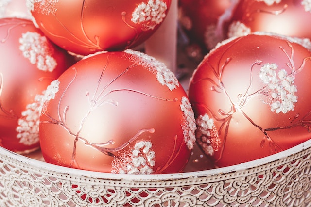 trivia-for-a-merry-christmas-and-happy-christmas
