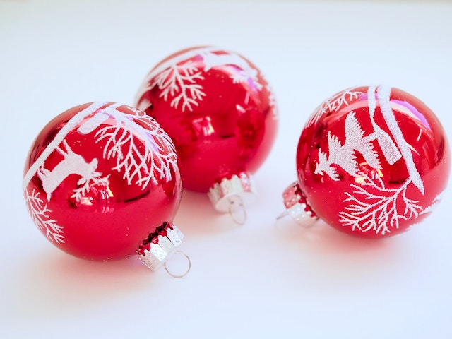 happy-christmas-for-couples